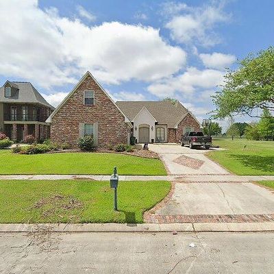 58550 Village Dr, Plaquemine, LA 70764