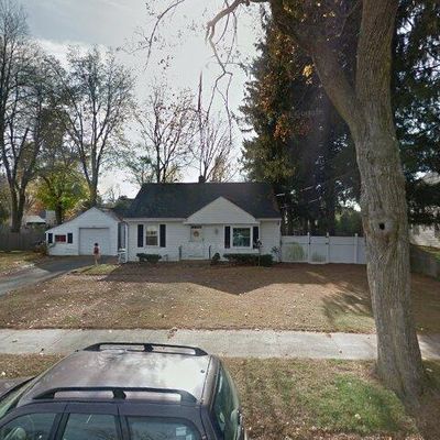 59 Barney St, Agawam, MA 01001