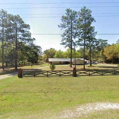 6000 Coy Burgess Loop, Defuniak Springs, FL 32435