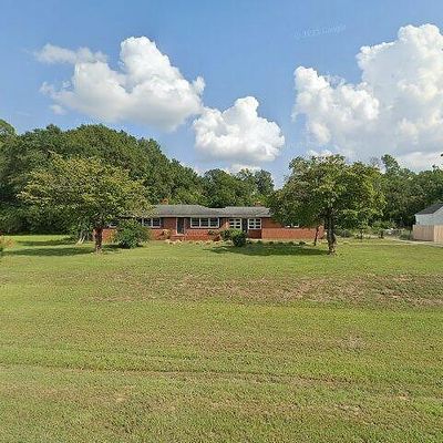 6019 Us Highway 301 S, Hope Mills, NC 28348