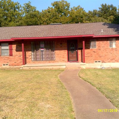 602 Dennis Dr, Desoto, TX 75115