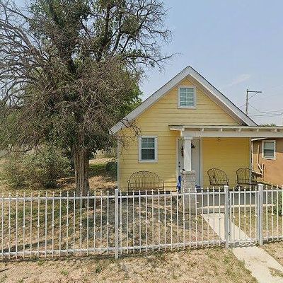 604 Lincoln Ave, San Ygnacio, TX 78067