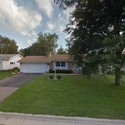 605 6 Th St, Waunakee, WI 53597