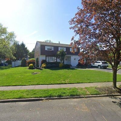 605 Hartford Dr, Cinnaminson, NJ 08077