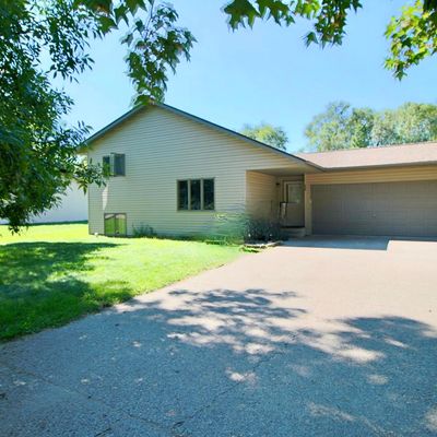 607 6 Th St Sw, Little Falls, MN 56345