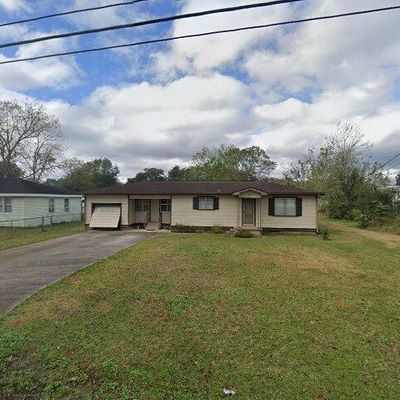 607 Early St, Paradis, LA 70080