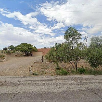 6075 Calle De Paz, Las Cruces, NM 88012