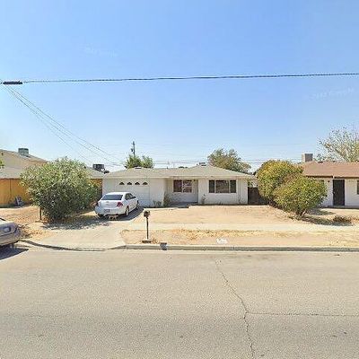 608 S D St, Madera, CA 93638