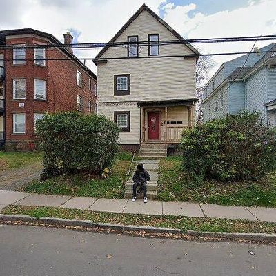 61 Mahl Ave, Hartford, CT 06120