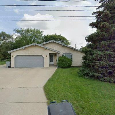 6102 N 113 Th St, Milwaukee, WI 53225