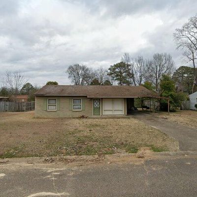 611 Cypress St, Columbus, MS 39702