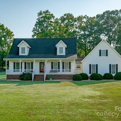 613 Rustling Winds Dr, York, SC 29745