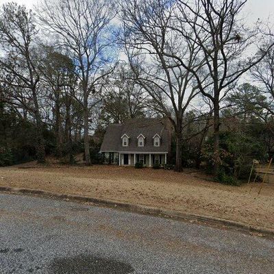 614 Pinehill Rd, Montgomery, AL 36109