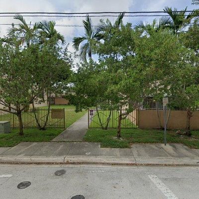 6149 Sw 69th St, South Miami, FL 33143