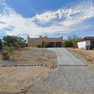 61619 Granada Dr, Joshua Tree, CA 92252