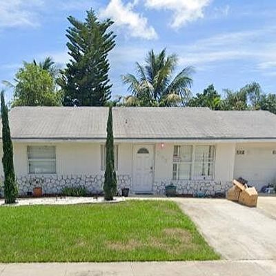 6179 Wauconda Way W, Lake Worth, FL 33463