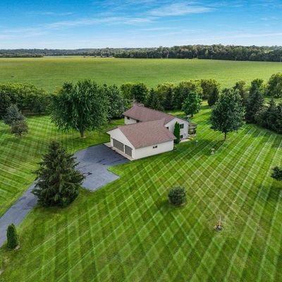 621 N Glover Rd, Hudson, WI 54016