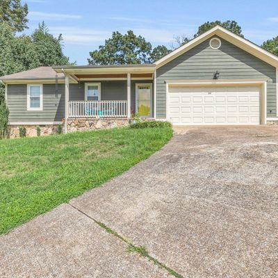 5342 Hunter Village Dr, Ooltewah, TN 37363