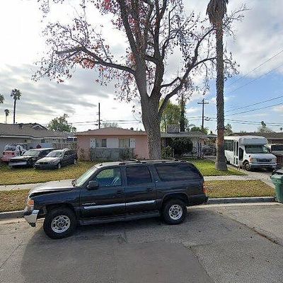 5392 Walter St, Riverside, CA 92504