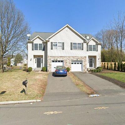 53 B Norma Ave, Somerset, NJ 08873