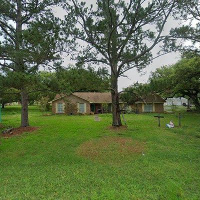 54 County Road 183, Van Vleck, TX 77482