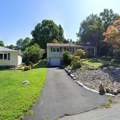 54 Hunters Ln, Sparta, NJ 07871