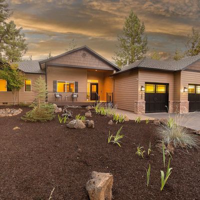 540 Nw Divot Dr, Bend, OR 97703