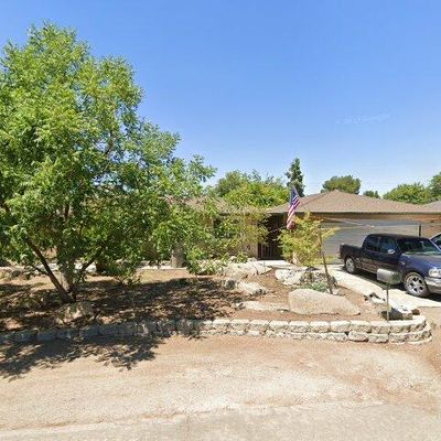 5401 E Sussex Way, Fresno, CA 93727