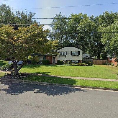 5406 Nutting Dr, Springfield, VA 22151