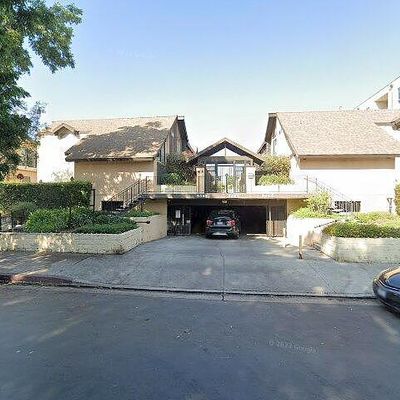 5461 Newcastle Ave, Encino, CA 91316