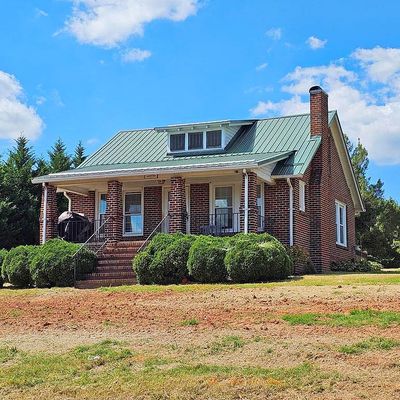 5492 Horsepasture Price Rd, Ridgeway, VA 24148