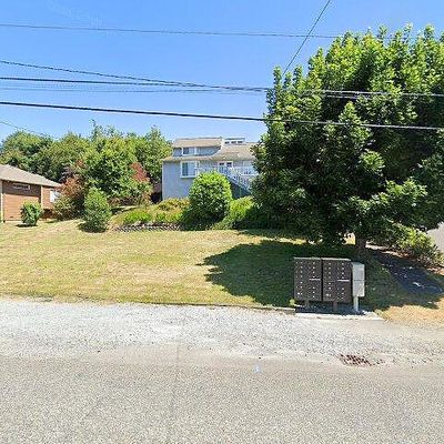 5521 Browns Point Blvd, Tacoma, WA 98422