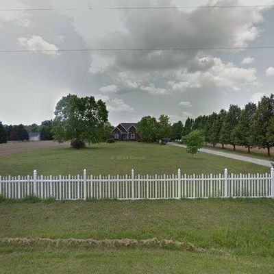 555 House Rd, Kenly, NC 27542