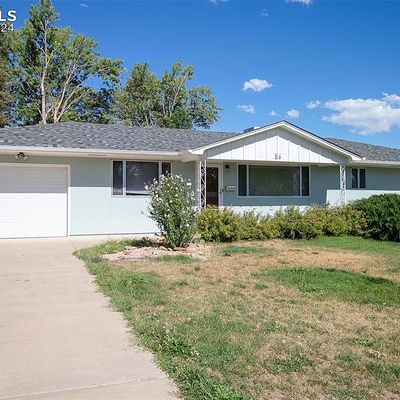 56 Macalester Rd, Pueblo, CO 81001