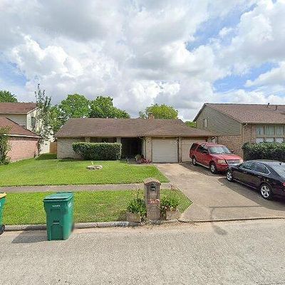 5602 Longforest Dr, Houston, TX 77088