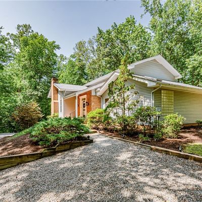 563 Cherry Hill Dr, Aylett, VA 23009