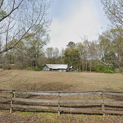 57 E Jemison Rd, Caledonia, MS 39740