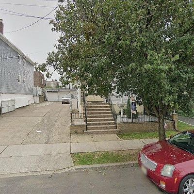 68 Monroe St, Garfield, NJ 07026