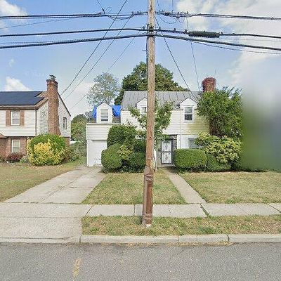 68 W Clinton Ave, Roosevelt, NY 11575