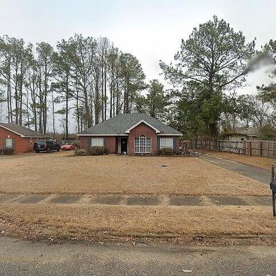 6819 Eastern Ct, Montgomery, AL 36117