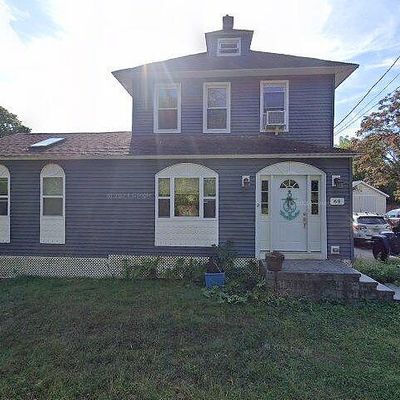 69 Benham Ave, Quaker Hill, CT 06375