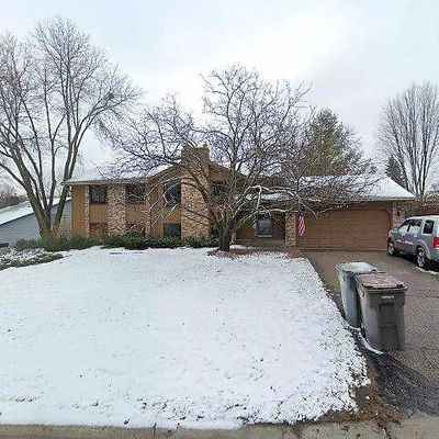 6911 Autumn Ter, Eden Prairie, MN 55346