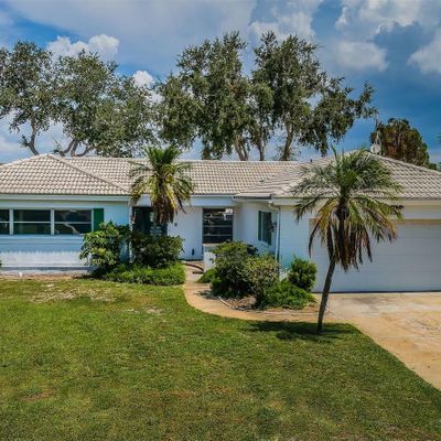 6944 S Shore Dr S, South Pasadena, FL 33707