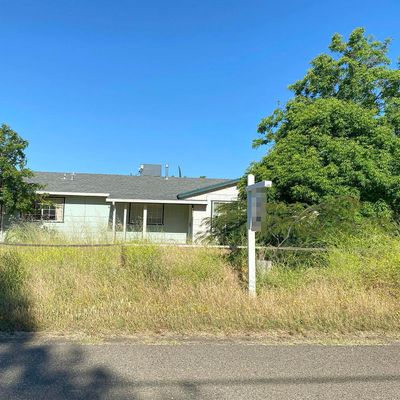 6962 Amber Ln, Redding, CA 96002