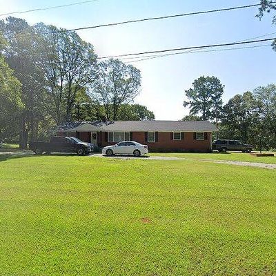 7 Higgins Dr, Ware Shoals, SC 29692