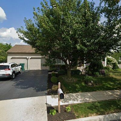 7 Millbrook Ct, Easton, PA 18045