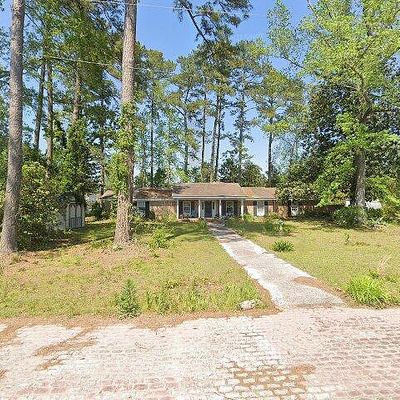 702 Minus St, Saint George, SC 29477