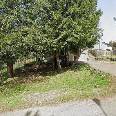 7033 E Polk Ave, Port Orchard, WA 98366