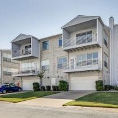 704 Oakbrook Drive #704, Lewisville, TX 75057