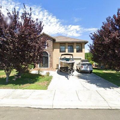 705 O Street Ne, Quincy, WA 98848